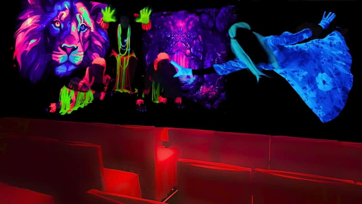 Prague: Images of Love Black Light Theatre Show - How Audience Interaction Works (and How to Go With It)