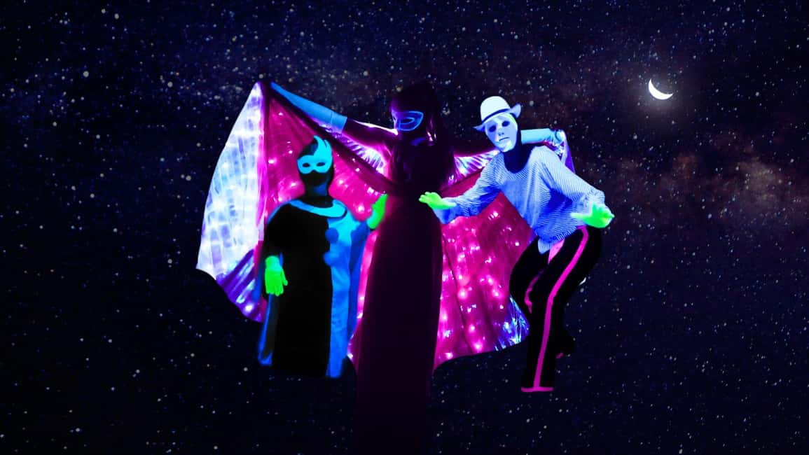 Prague: Images of Love Black Light Theatre Show - Practical Tips for a Smooth Night