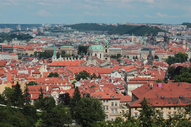 Prague in 2 Days Private Tour with Tereza - Day 2: Charles Bridge and Old Town Square Without the Feeling of Chaos