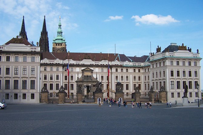 Prague in One Day by a Car - Excellent opportunity to see all the sights - A 3-hour orientation ride that actually feels efficient