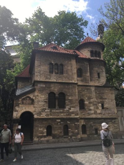 Prague: Jewish Quarter Half-Day Private Walking Tour - Spanish Synagogue: start with one of the Quarter’s anchor sites