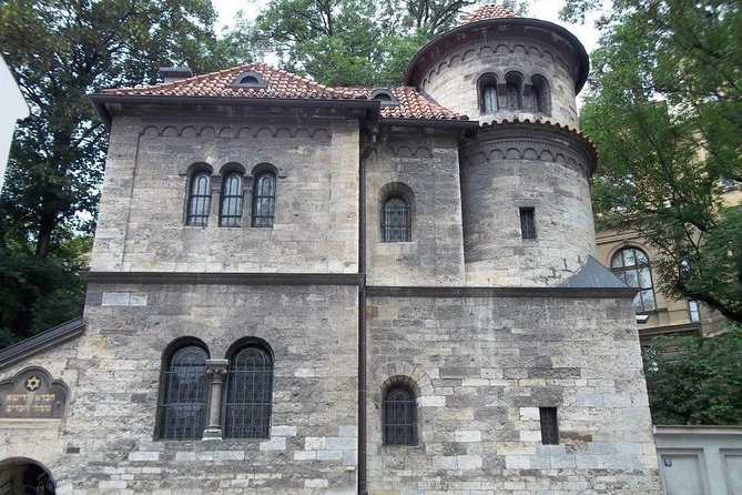 Prague Jewish Quarter Private Half-Day Walking Tour - A private Jewish Quarter walk with Eva Prague Tours