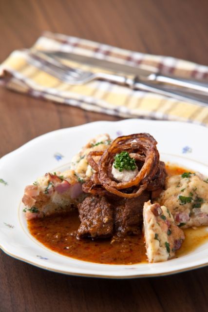Prague: Market Tour and Traditional Czech Cooking Class - What you’ll learn beyond recipes (the useful kind)