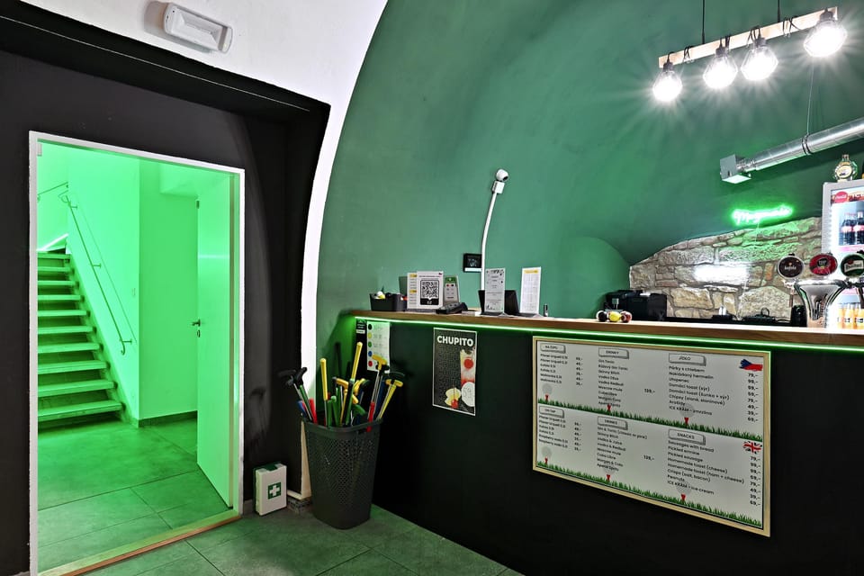 Prague: Mazemania Miniature Golf Experience - Timing in Real Life: Plan for One Day Without Over-Scheduling
