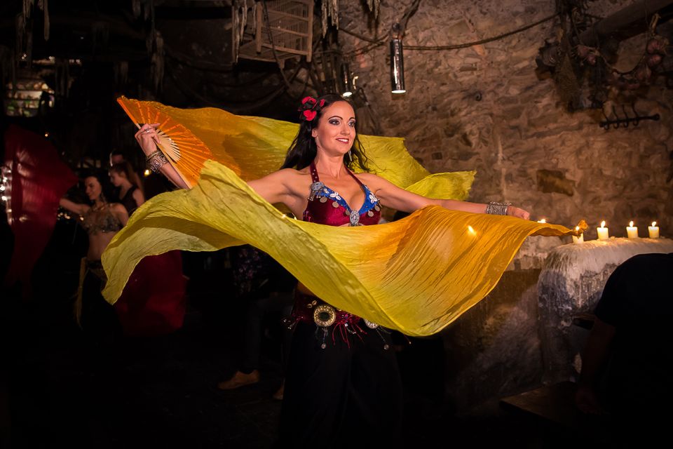 Prague: Medieval Dinner with Transfers - Timing That Works: From Lobby Pickup to 8:00 PM Curtain