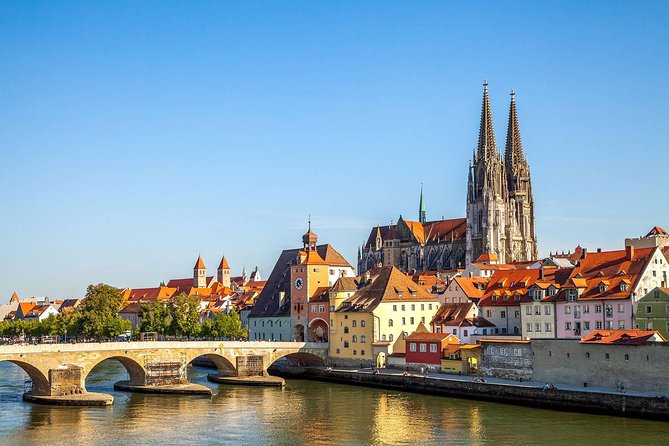 Prague-Munich One-Way Sightseeing Day Tour - FAQ