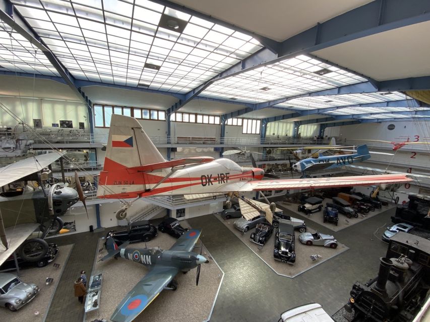 Prague: National Technical Museum Entry Ticket w/ Intro Tour - Bilingual explanations and the best way to use them