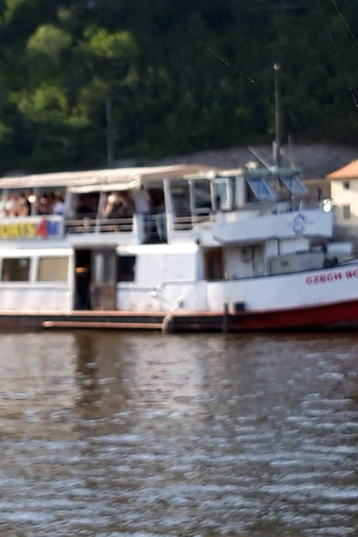 Prague: New Year's Eve Cruise through Midnight - When Logistics Matter: Check-in, Tables, and Restrooms