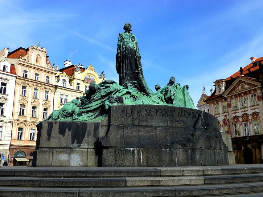 Prague: Old, New, and Jewish Towns Guided Walking Tour - Timing, pace, and who should pick this tour