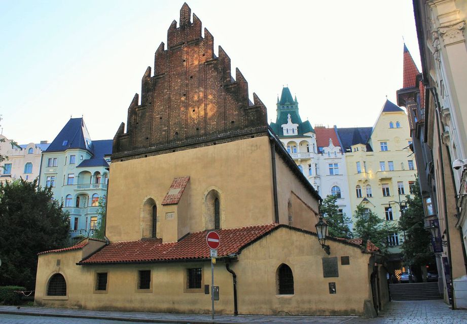 Prague: Old, New, and Jewish Towns Guided Walking Tour - Old Town stops: monuments that survived centuries