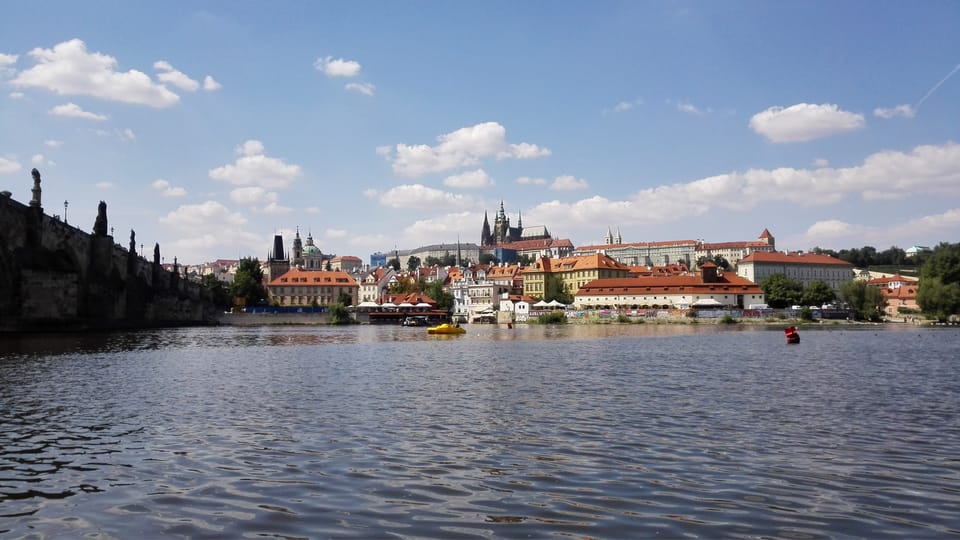 Prague: Old Town Guided Walking Tour and City Boat Ride - Charles Bridge to the boat: where the tour hands off