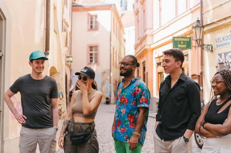 Prague: Old Town, Prague Castle & River Cruise Day Tour - Should you book this Prague Old Town, Castle, and river cruise tour?