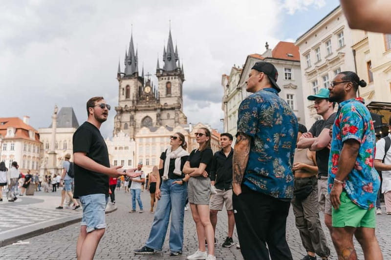 Prague: Old Town, Prague Castle & River Cruise Day Tour - Charles Bridge and Old Town: getting your bearings fast