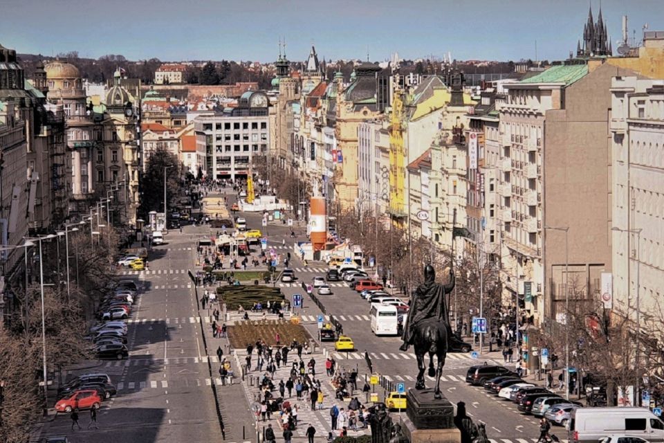 Prague: Old Town Tour & National Museum Skip-the-Line Ticket - Meeting at Maiselova 5: the tour starts close to Old Town Square