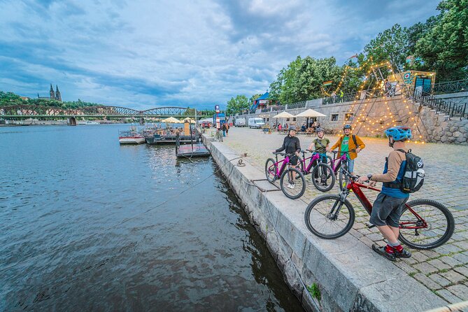 Prague on E-Bike: Explore Greater Downtown Parks & Epic Views - Starting at Café TerapieNa Hrobci to Vyšehrad’s Overlook