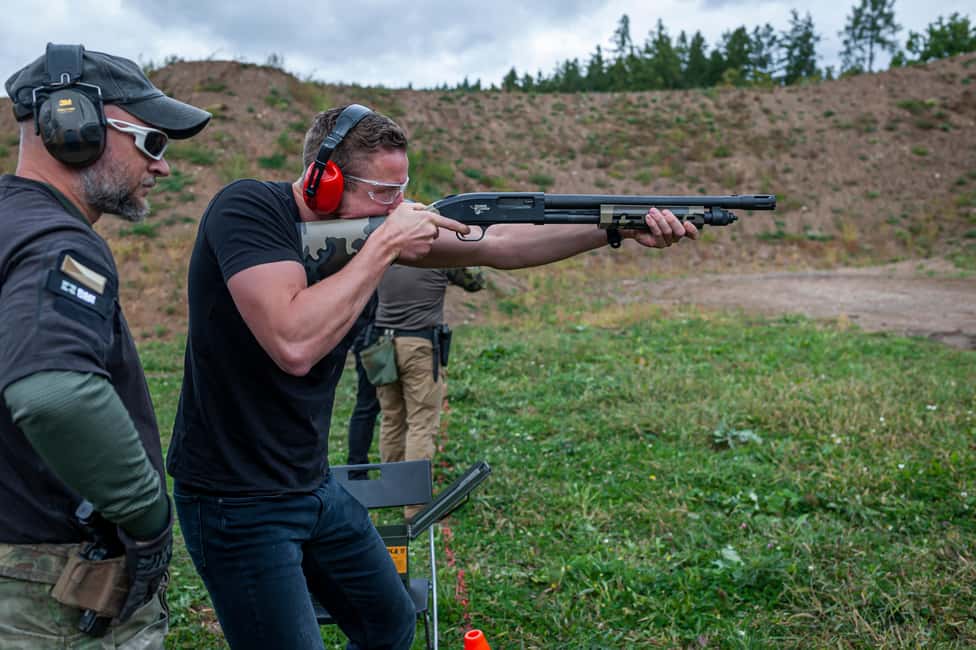 Prague: Outdoor Shooting Experience with up to 10 Guns - How to Prepare So You Feel Confident on Arrival