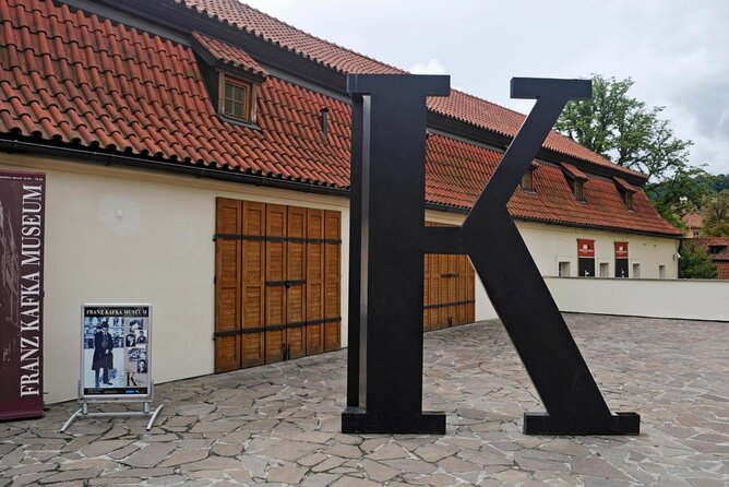 Prague Photo Walk Tour (Family, Couple, Solo) - Quick hits before you lace up your shoes