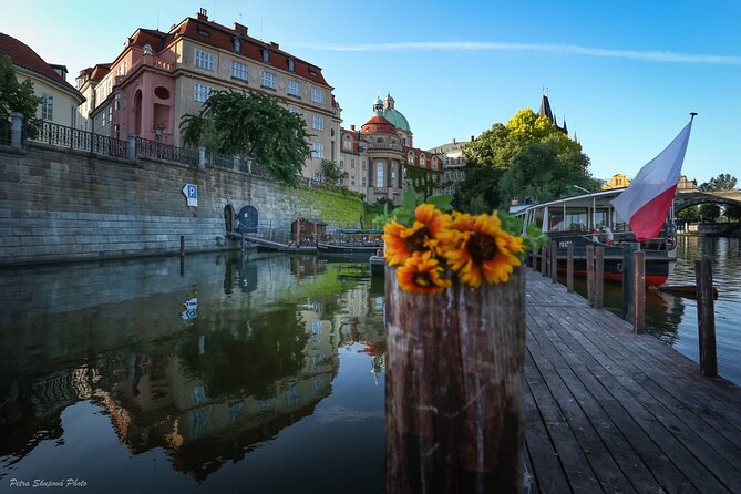 Prague Photoshoot for Couples, Betrothed, Family & Friends - Charles Bridge Session: Classic Views With a Focus on Portrait-Friendly Angles