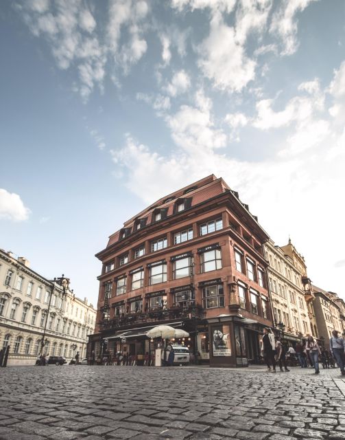 Prague: Private Prague Art Nouveau and Cubism Tour - Municipal House and the art you feel in the details