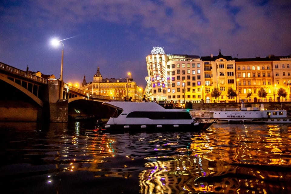 Prague: Private River Cruise with Unlimited Beer or Prosecco - On-board comfort: restroom, shower, Bluetooth, and staying warm