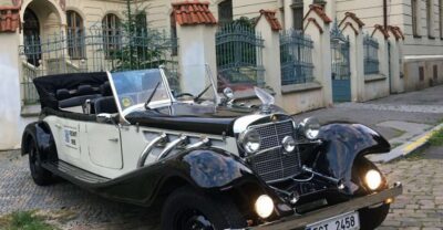 Prague: Private Tour by Vintage Car - Comfort and safety on a 90-minute classic-car loop