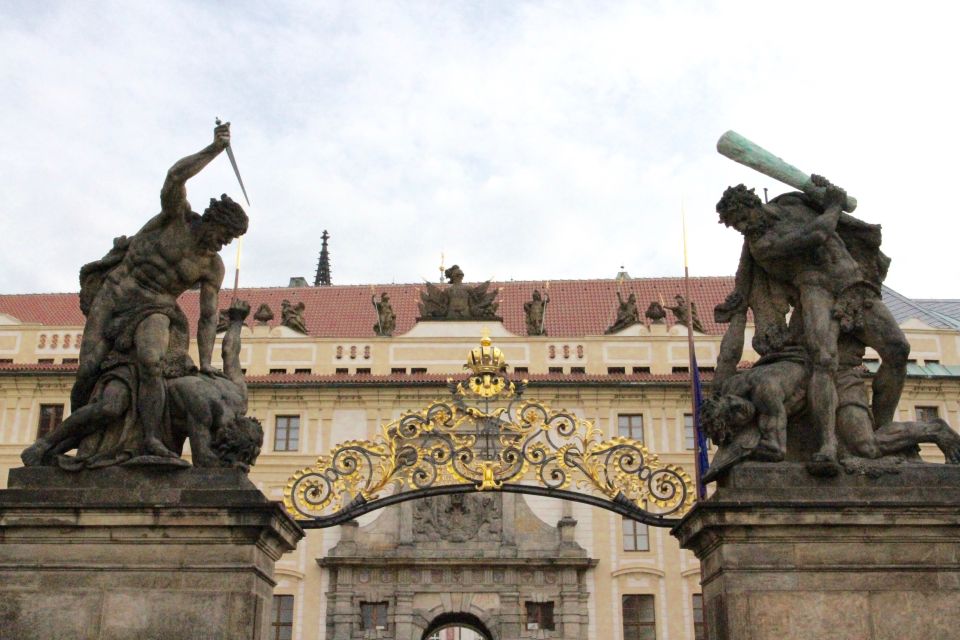 Prague: Private Tour of the Prague Castle Grounds - Key things I’d prioritize before you go