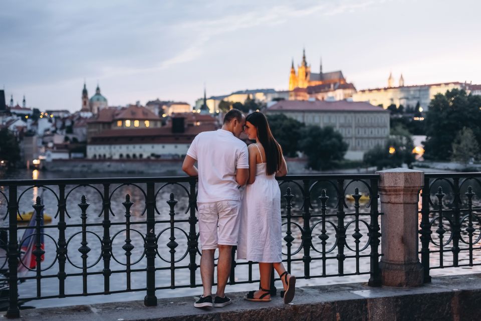 Prague: Professional Photoshoot at Prague Castle - Key things I’d plan around