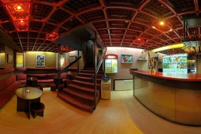 Prague Reduta Jazz Club with Concert Ticket - Getting There on Time: 7:00 PM vs 9:15 PM Arrivals