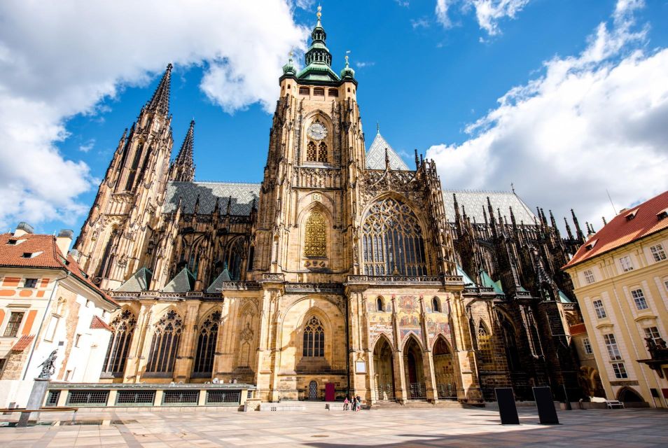 Prague Royal Castle, St Vitus, Golden Lane Tour with Tickets - The 3-Hour Option: St. George’s Basilica and the Golden Lane