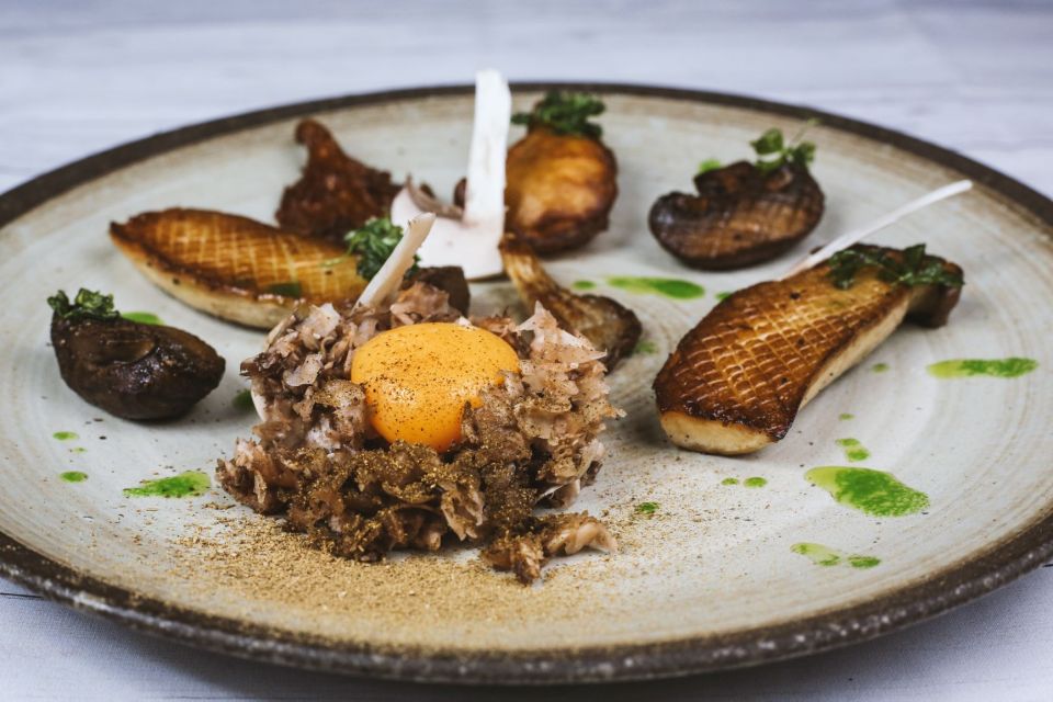 Prague: Savor 10 Course Dinner in Chef’s Kitchen - Practical details that affect your planning