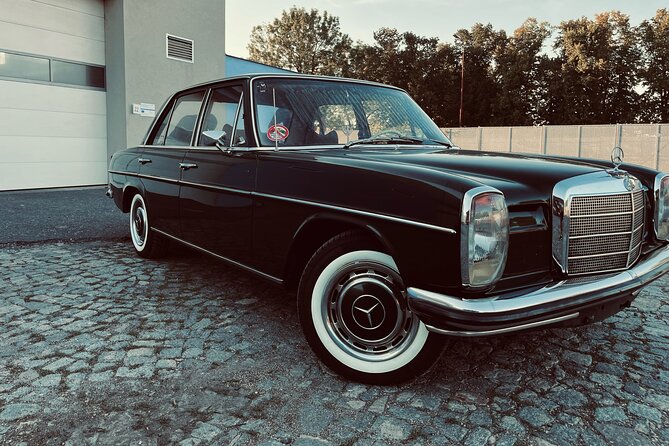 Prague Sightseeing Express Tour in Classic Car - Letná viewpoint to Charles Bridge: the 5-bridge view plan