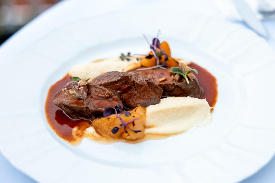 Prague: Sky Bar Aperitivo Menu with Drink & Panoramic Views - Should you book the Prague Sky Bar Aperitivo?