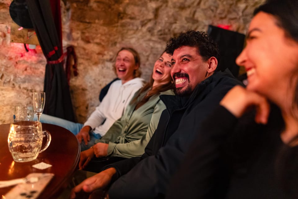 Prague: Thursday Stand-Up Comedy in English - Metro Comedy Club in Prague 1: a comedy room near Charles Bridge