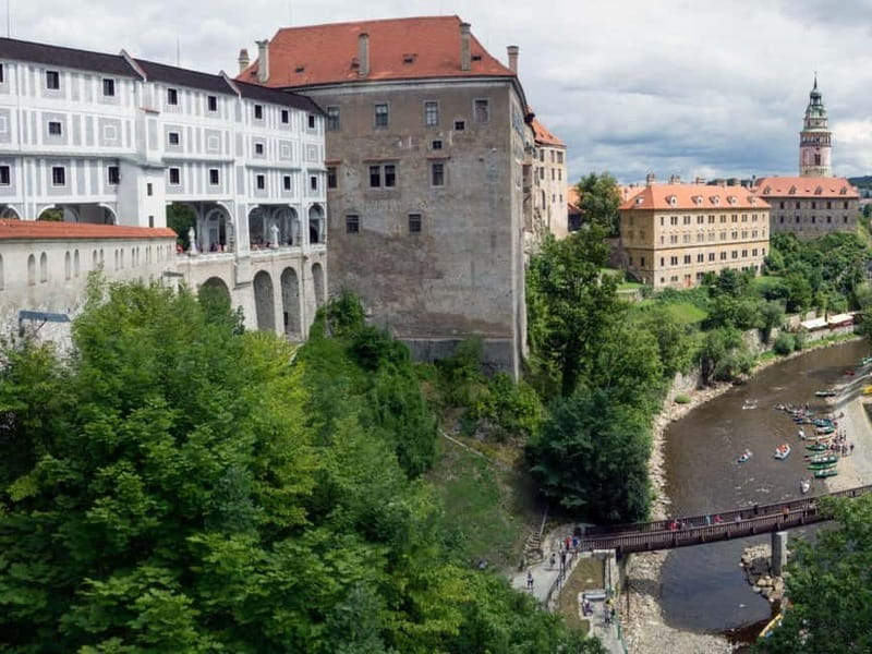 Prague: Transfer to Vienna via fabulous Cesky Krumlov - The transfer to Vienna: arrive with a plan, not just a ride