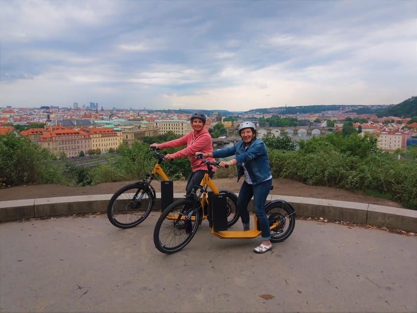 Prague Ultimate e-Scooter City Tour - Why an e-scooter makes central Prague feel bigger