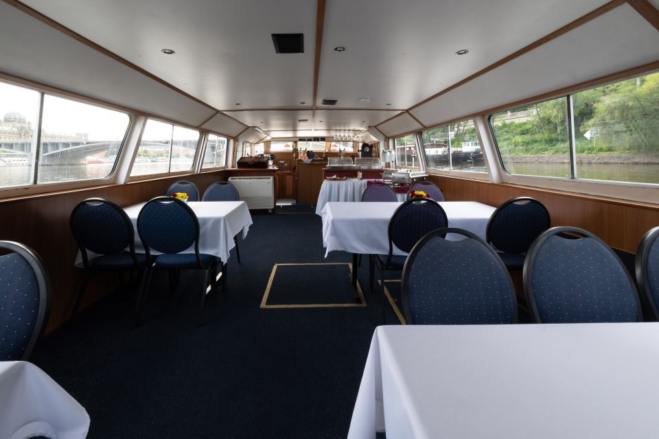 Prague: Vltava River Private Boat Party with Drinks - The hour on the water: what you’ll actually see from the Vltava