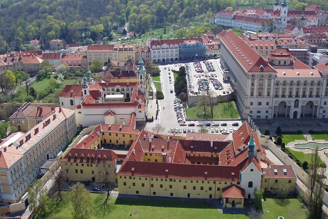 Prague Walking Tour Following in Mozart's Footsteps - How to handle the pace and still get your money’s worth