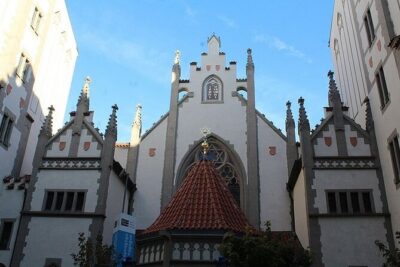 Prague's Jewish Quarter: A Self-Guided Audio Tour - Pinkas Synagogue: The Route’s First Major Stop