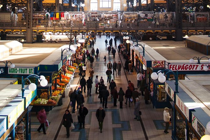 Private Car Transfer from Prague to Budapest with 2 Hour Stop - Price and Value: What $441.51 Per Person Really Buys
