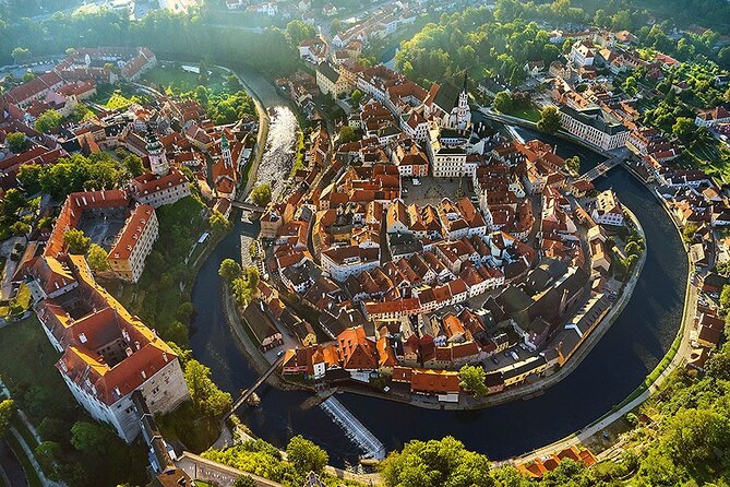 Private Day Trip from Prague to Cesky Krumlov - How the 9-Hour Timing Works (and Why It’s Practical)