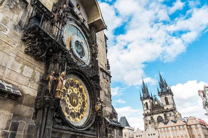 Private Half Day Walking Tour – Walking Tour Prague - Lesser Town under the castle: St. Nicholas Church and Charles Bridge