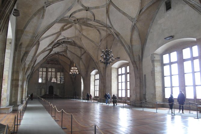 Private Prague Castle Tour with a Czech Guide, meet up at hotel - Should you book the Private Prague Castle Tour with a Czech Guide?