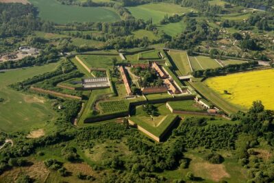 Private Tour: Terezin Half-Day Tour from Prague - Mala Pevnost (Small Fortress): the first layer of the system
