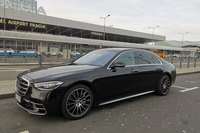 Private Transfer from Prague Airport to Prague City Hotels 1 - 3 pax - Price and value: $45.96 for up to 3 people