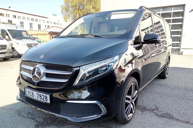 Private Transfer from Prague Airport to Prague City Hotels 1 - 7 pax - Price and value: when $61.68 per group makes sense