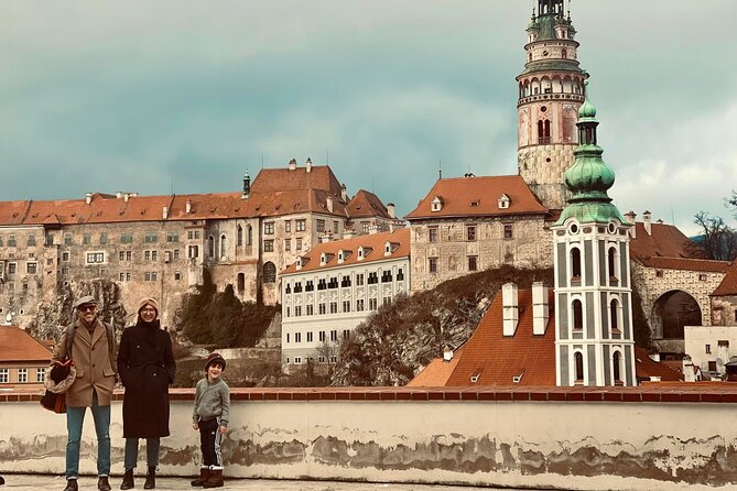 Private UNESCO Český Krumlov Trip from Prague with Local Guide - Two hours of free time: lunch and wandering at your pace