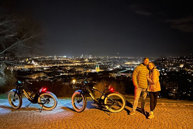 Retro Style E-Bike Night Tour in Prague - Live Guided - Letná Park and the viewpoint chain: the best payoff for your effort