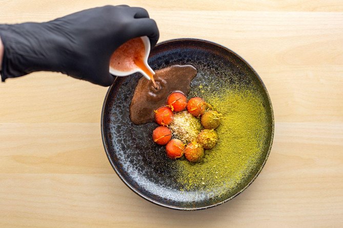 Savor 10 Course Dinner in Chef’s Kitchen - Dietary options and allergies: how flexible the menu really is