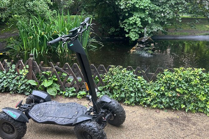 Scooter tours to Prague Castle and views. - Price and value: what $84.02 buys in real terms