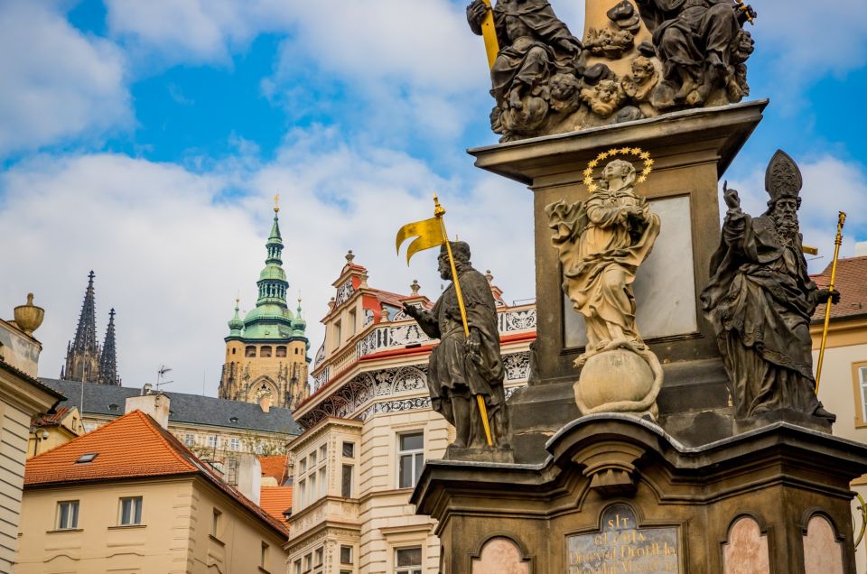Skip-the-line Lobkowicz Palace Private Tour & Concert - Price and value: when $145 makes sense
